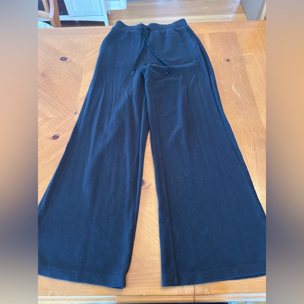 Victoria's Secret Xsmall, black waffle-knit loungewear pants